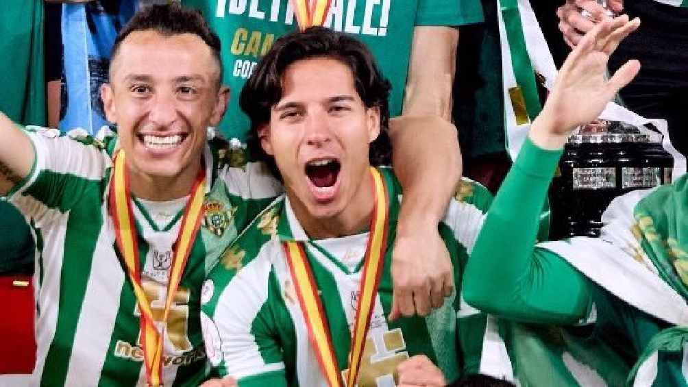 Guardado regañaba al futbolista