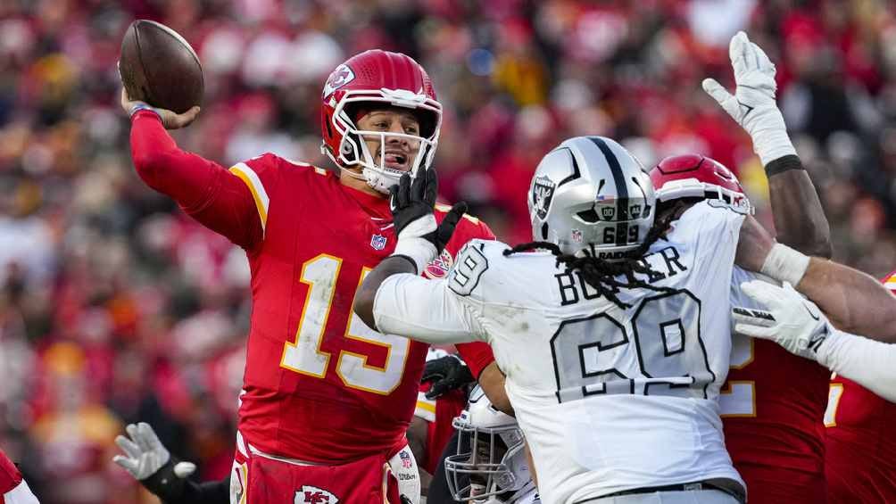 Kansas City Chiefs a un triunfo ante los Chargers de ser campeones divisionales