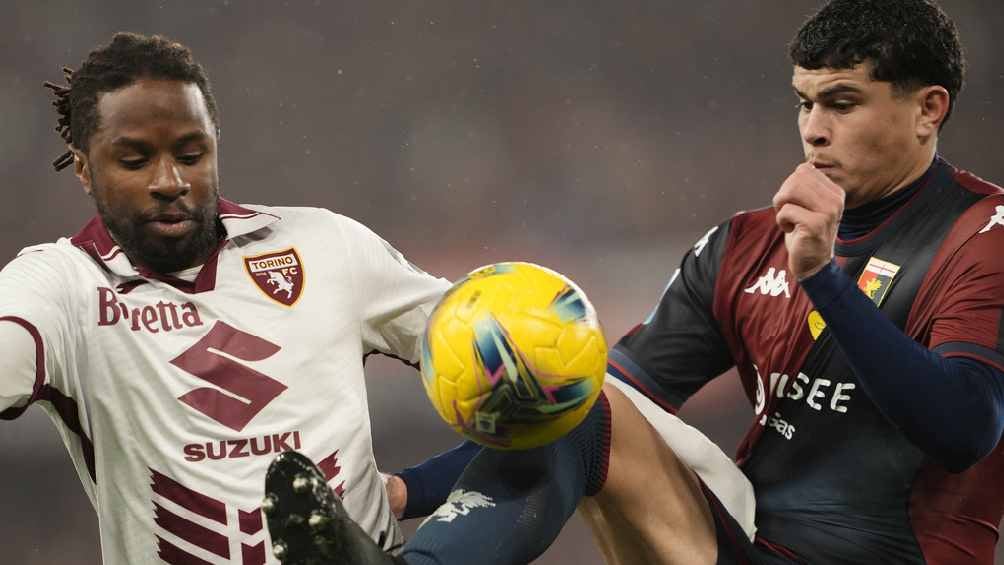 Genoa, sin Johan Vásquez, empata a ceros en casa ante Torino