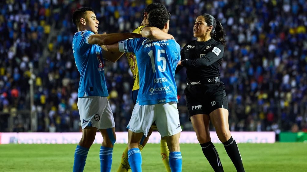 Imágenes del Cruz Azul vs América