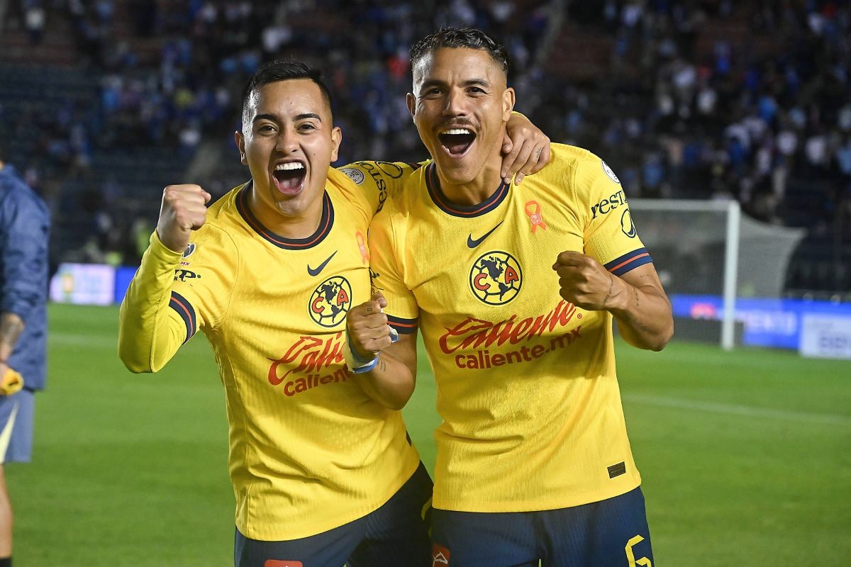 América festejando el pase 