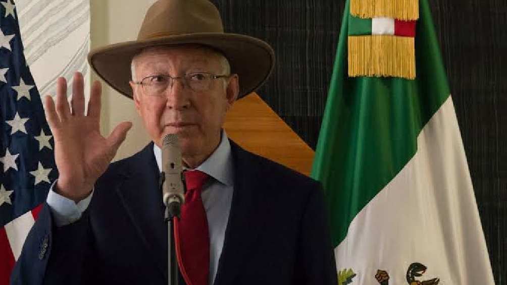 Ken Salazar dejará el cargo de embajador en medio de varias polémicas con el Gobierno de México. 