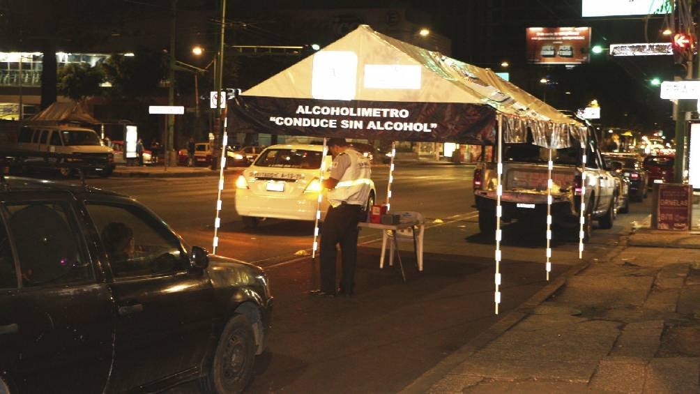 El objetivo es informar a los clientes sobre su nivel de alcohol en sangre. 