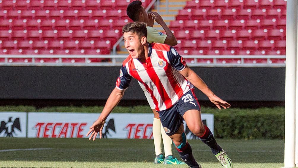 Zendejas solo registró un gol con Guadalajara