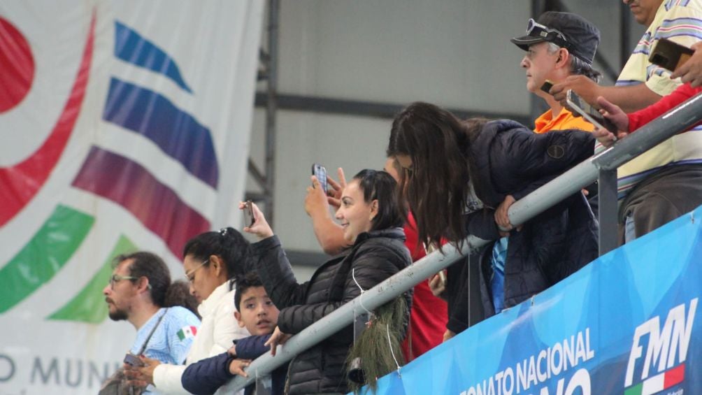 Los padres en el Campeonato Nacional de Invierno Morelia 2024,