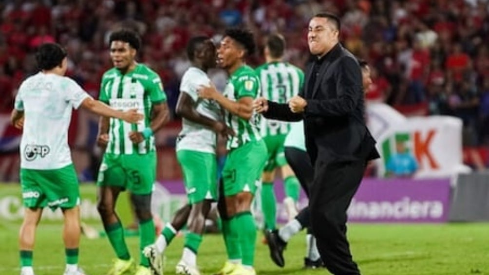 Efraín Juárez y Atlético Nacional a un paso de clasificar a Copa Libertadores