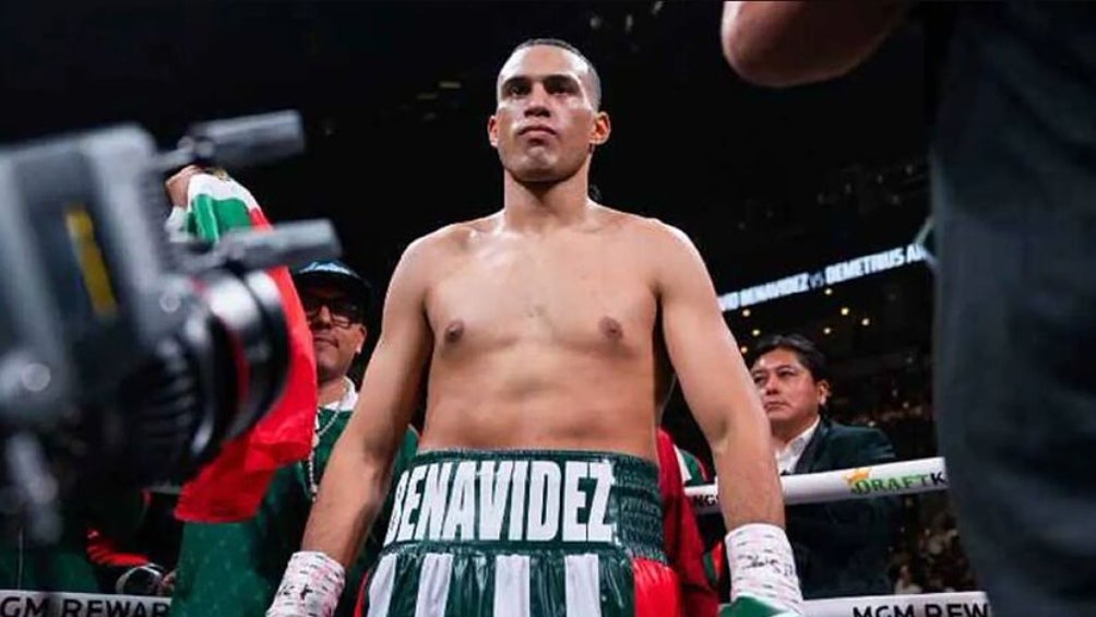 David Benavidez se aferra a su combate con Canelo Álvarez