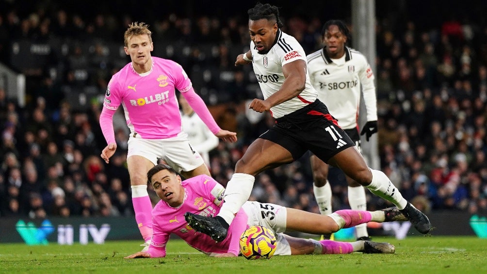 Premier League: Fulham y Southampton empatan sin goles; Raúl Jiménez jugó 28 minutos 