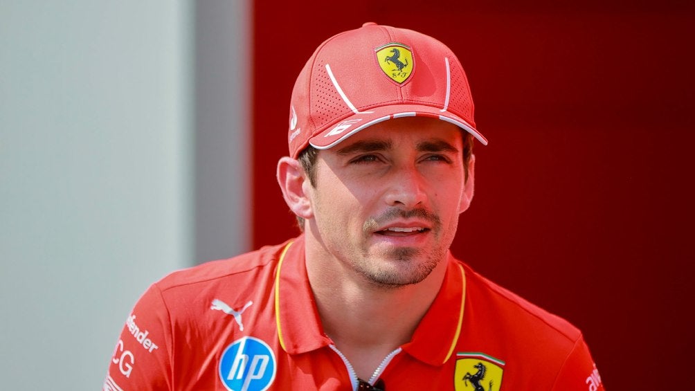 Charles Leclerc está de vacaciones en México