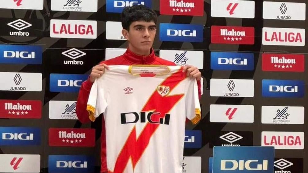 Rayo Vallecano ficha al mediocampista mexicano Andre Bayardo, procedente de la tercera división 