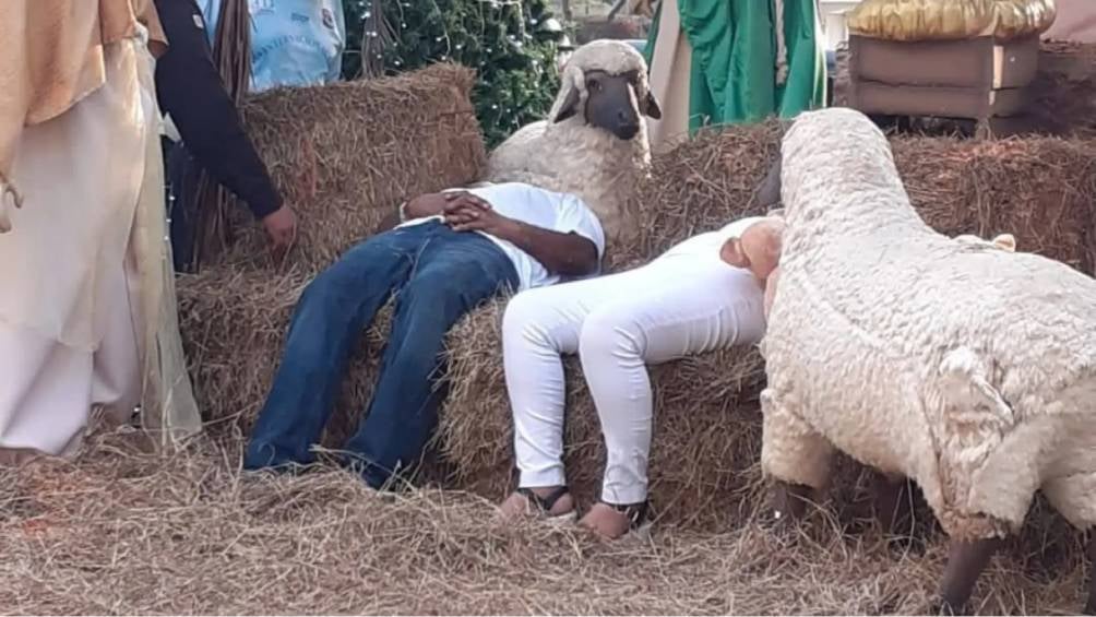 ¡Increíble! Encuentran a pareja dormida en el pesebre de Tampico