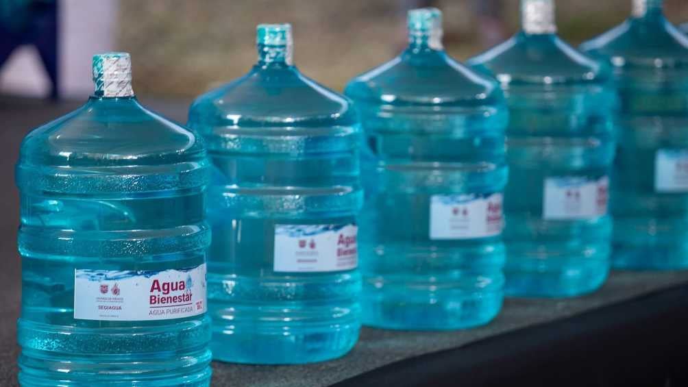 ¡Agua Bienestar llega a CDMX! Garrafones costarán sólo 5 pesos