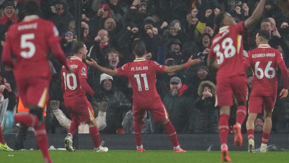 Salah celebra su 13avo gol ante Man United