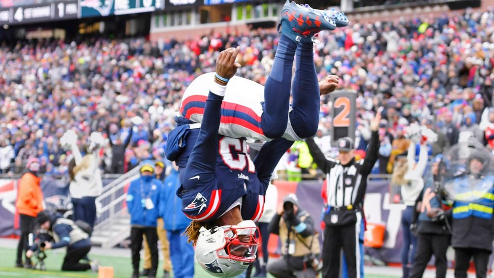 Patriots renuncian a 1ra selección del draft, al vencer a Bills por 23-16