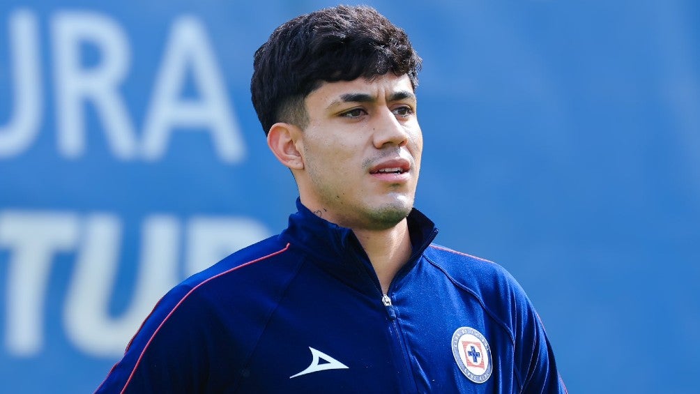 Omar Campos se compromete con Cruz Azul: "Vamos por el campeonato"