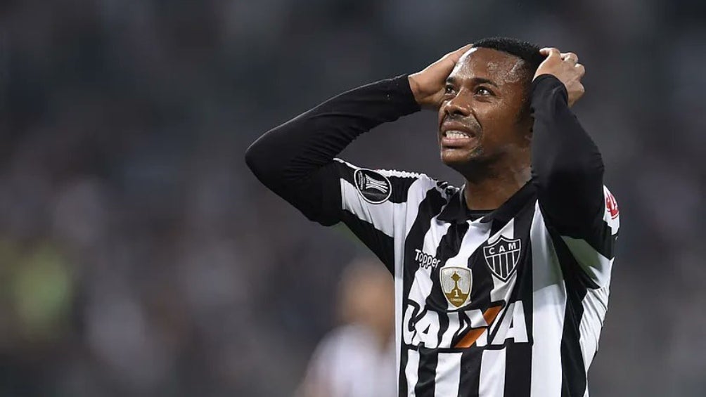 El exfutbolista, Robinho, cumple sentencia en una cárcel de Brasil para famosos 