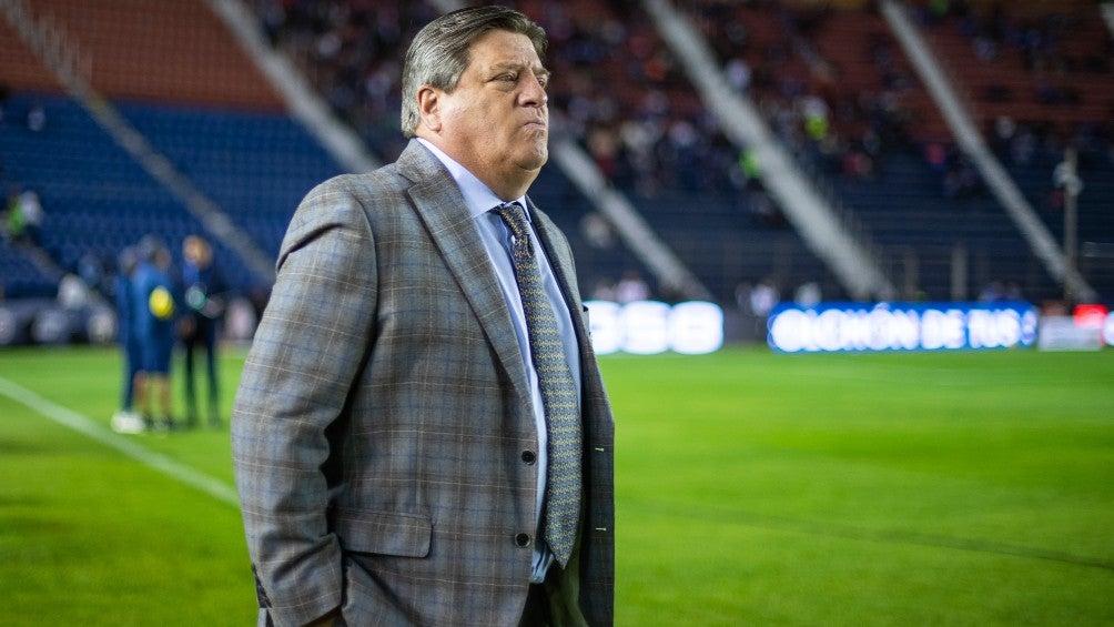 Miguel Herrera alza la voz ante pocas oportunidades en el futbol mexicano: “Es malinchismo”