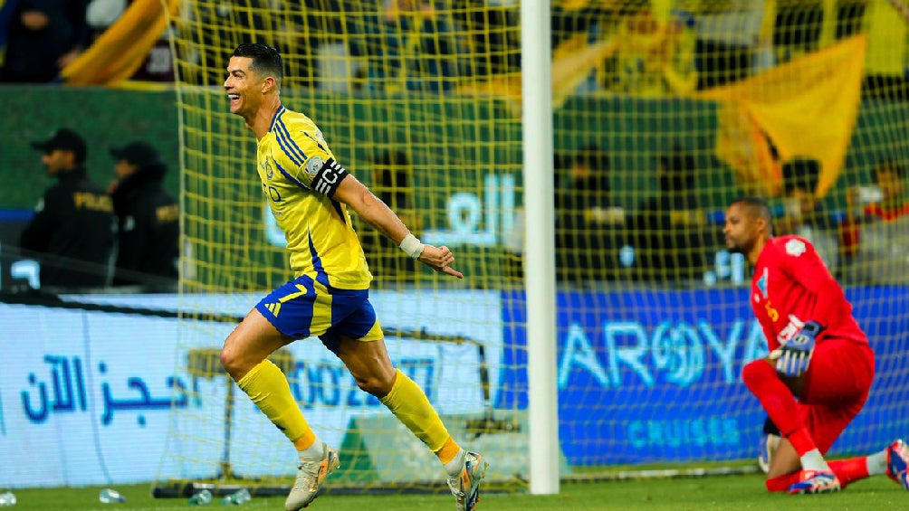 Al-Nassr venció a Al-Okhdood; Cristiano Ronaldo anotó y se acerca a los 1000 goles