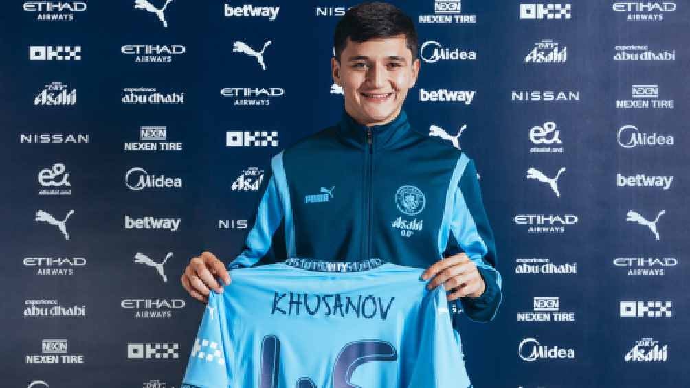 Abdukodir Khusanov, futbolista de 20 años, ficha con Manchester City