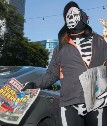 La Parka reparte una edición de RÉCORD