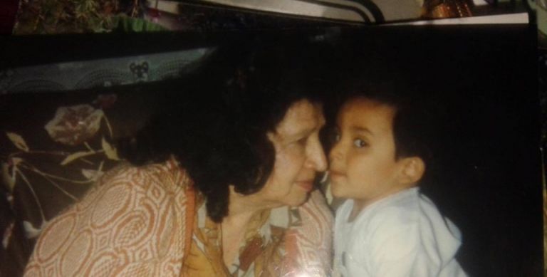 Jorge con su abuela