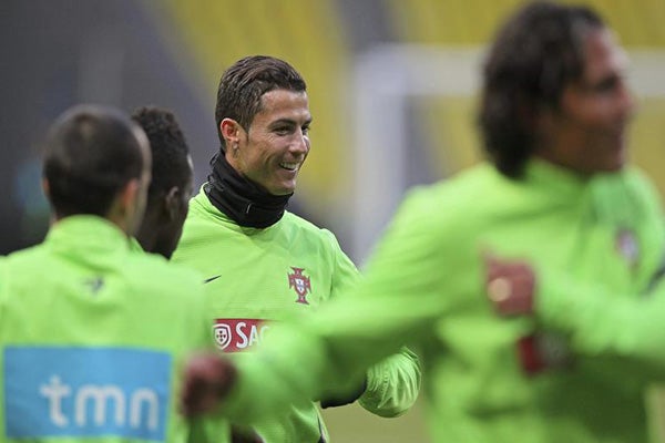 Cristiano Ronaldo entrenando con la Selección de Portugal en Moscú, Rusia, en su camino al Mundial de Brasil 2014 | EFE