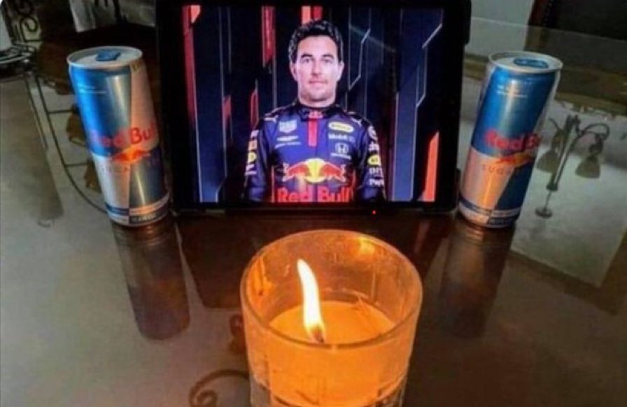 El altar a Checo Pérez