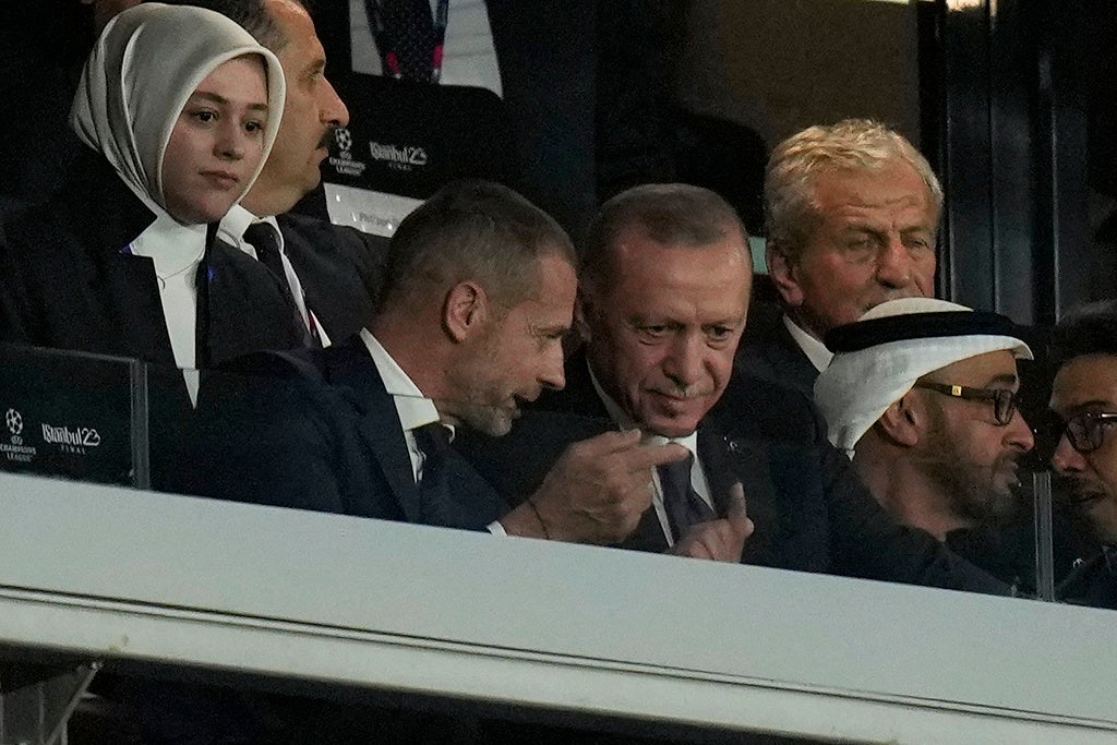 Presidente de Turquía y de UEFA en Estambul