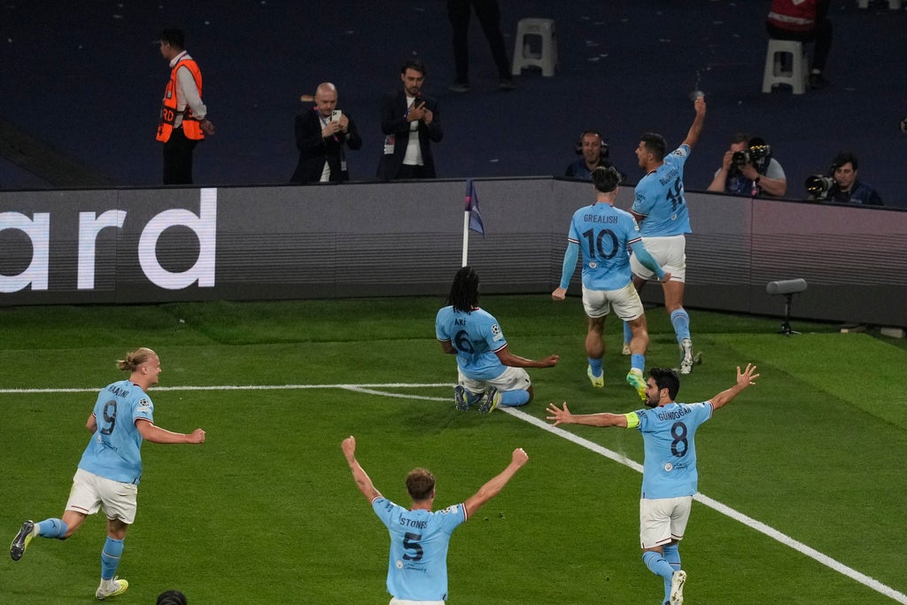 Jugadores del Manchester City celebrando el gol ante Inter