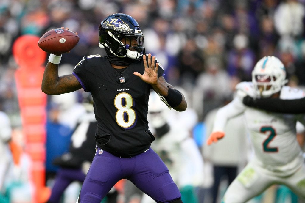 Ravens buscan quedarse con el título de la AFC Norte | AP