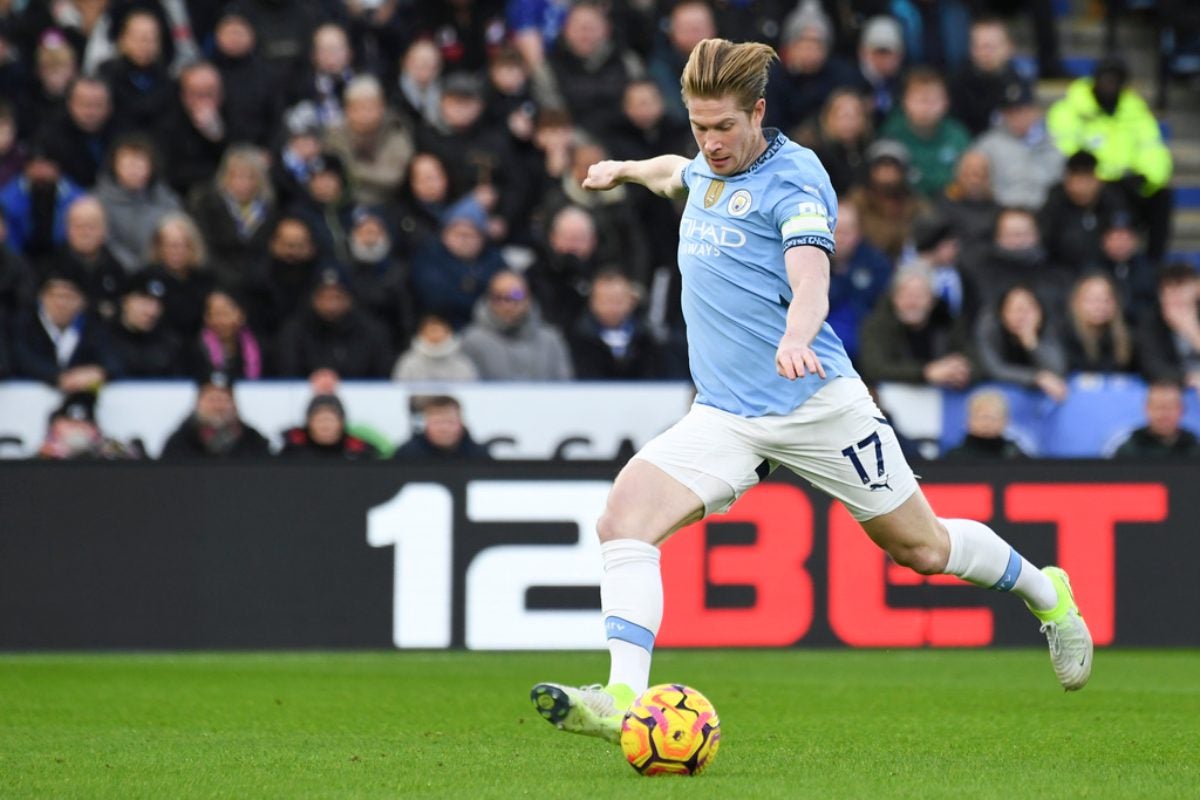 De Bruyne en acción con Manchester City 