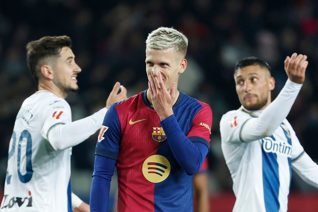 Dani Olmo en partido | AP