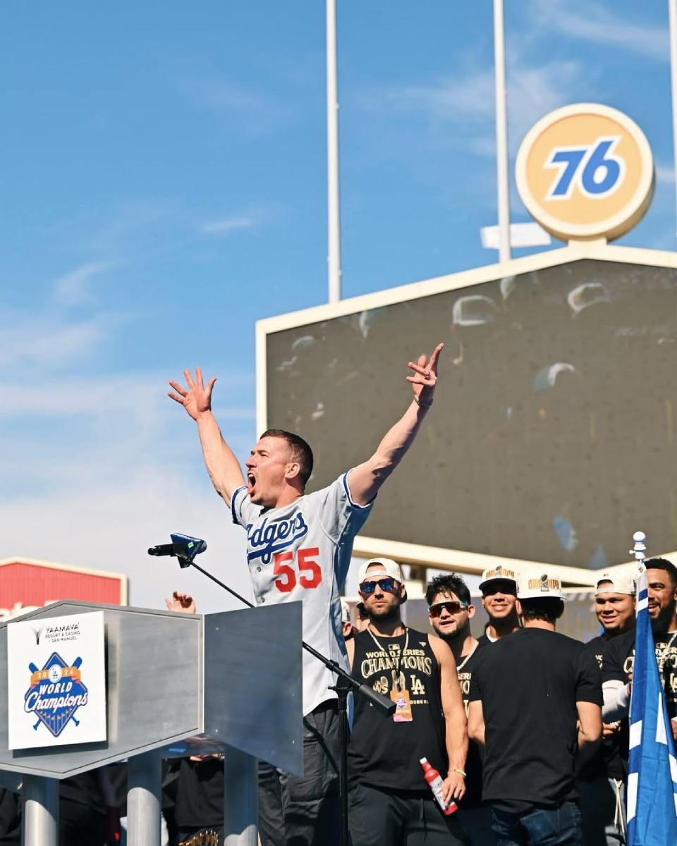 Buehler llegará a Boston tras ser campeón