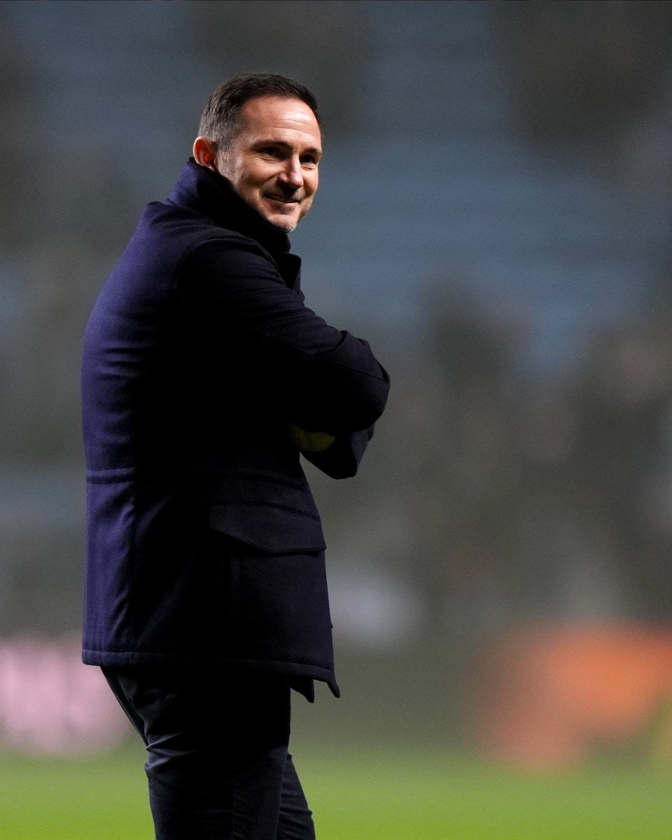 Lampard se impuso a Rooney 