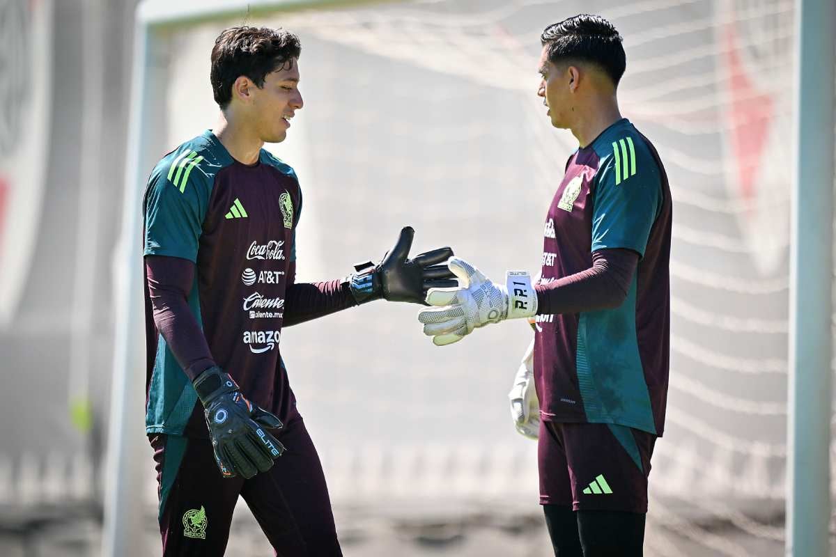 Fernando Tapia and Tala Rangel take part in the Selección Mexicana 