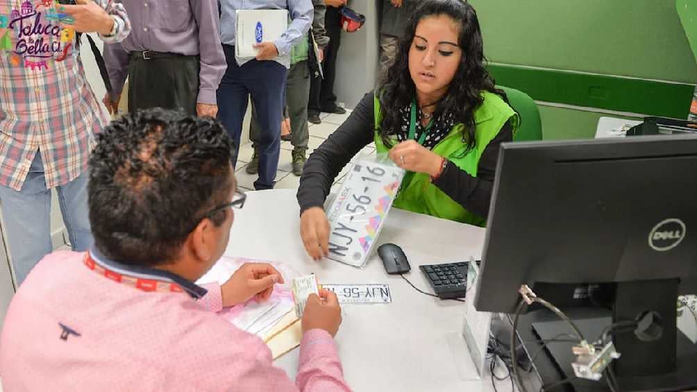 El reemplacamiento se puede hacer en línea o de manera presencial. /Finanzas Edomex 