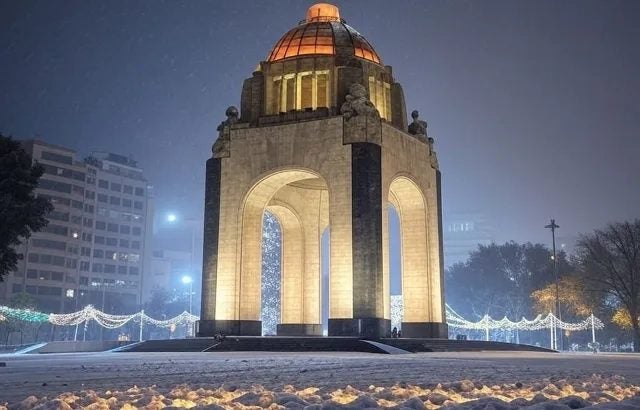 Monumento a la revolución | IA Grok