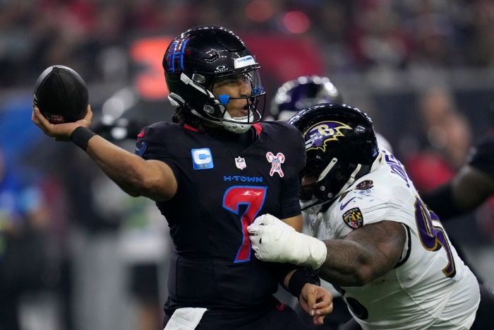 Baltimore vapuleó a Texans en Navidad