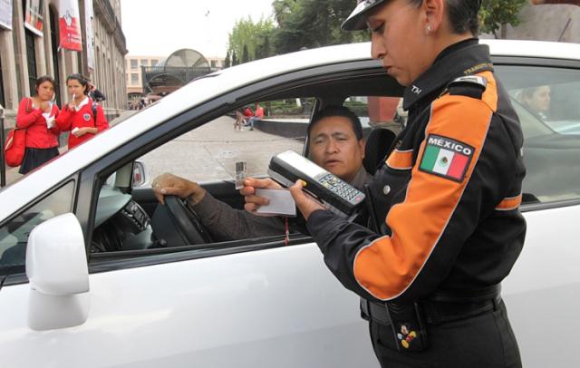 Edomex queda libre de multas en estos meses