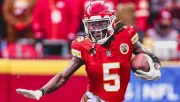 ¡Listo para los Playoffs! Marquise Brown, wide receiver de los Chiefs, vuelve tras cirugía de hombro