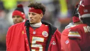 Chiefs suman un nuevo triunfo venciendo a Cleveland, pero Mahomes sale lesionado