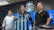 Gustavo Quinteros es presentado como el nuevo DT de Gremio