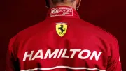 Lewis Hamilton sufrió accidente con Ferrari