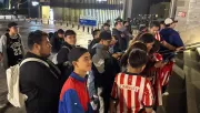 Afición 'abandona' a Chivas previo al partido ante Pumas