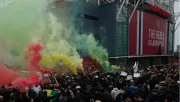 Aficionados del Manchester United convocan protesta contra dueños del equipo