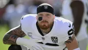 Maxx Crosby y Raiders alcanzan histórico acuerdo de renovación 