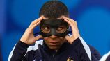 Deschamps sobre Mbappé previo al duelo vs Polonia: 'Se está acostumbrando a jugar con máscara'