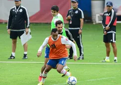 'El Aris', en un entrenamiento con las Chivas