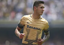 Ismael Sosa en un partido de Pumas