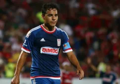 Omar Bravo, molesto durante el juego de Chivas